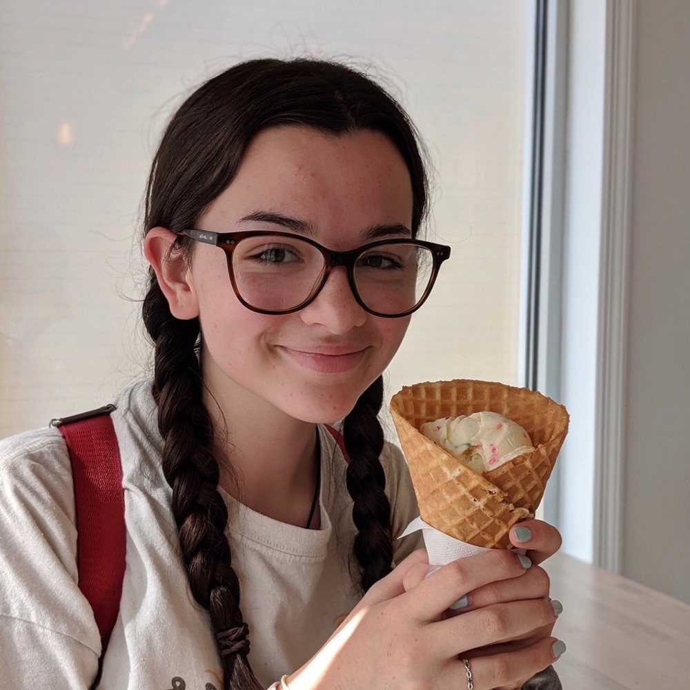 Meet your Posher, Alyssa